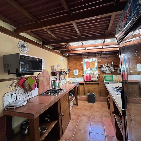 Hostal Hansi Bocas del Toro Exterior foto
