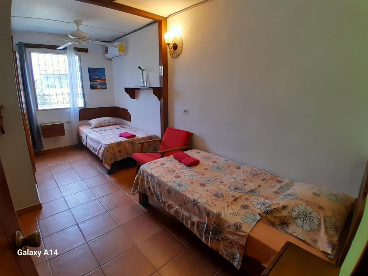 Hostal Hansi Bocas del Toro Exterior foto