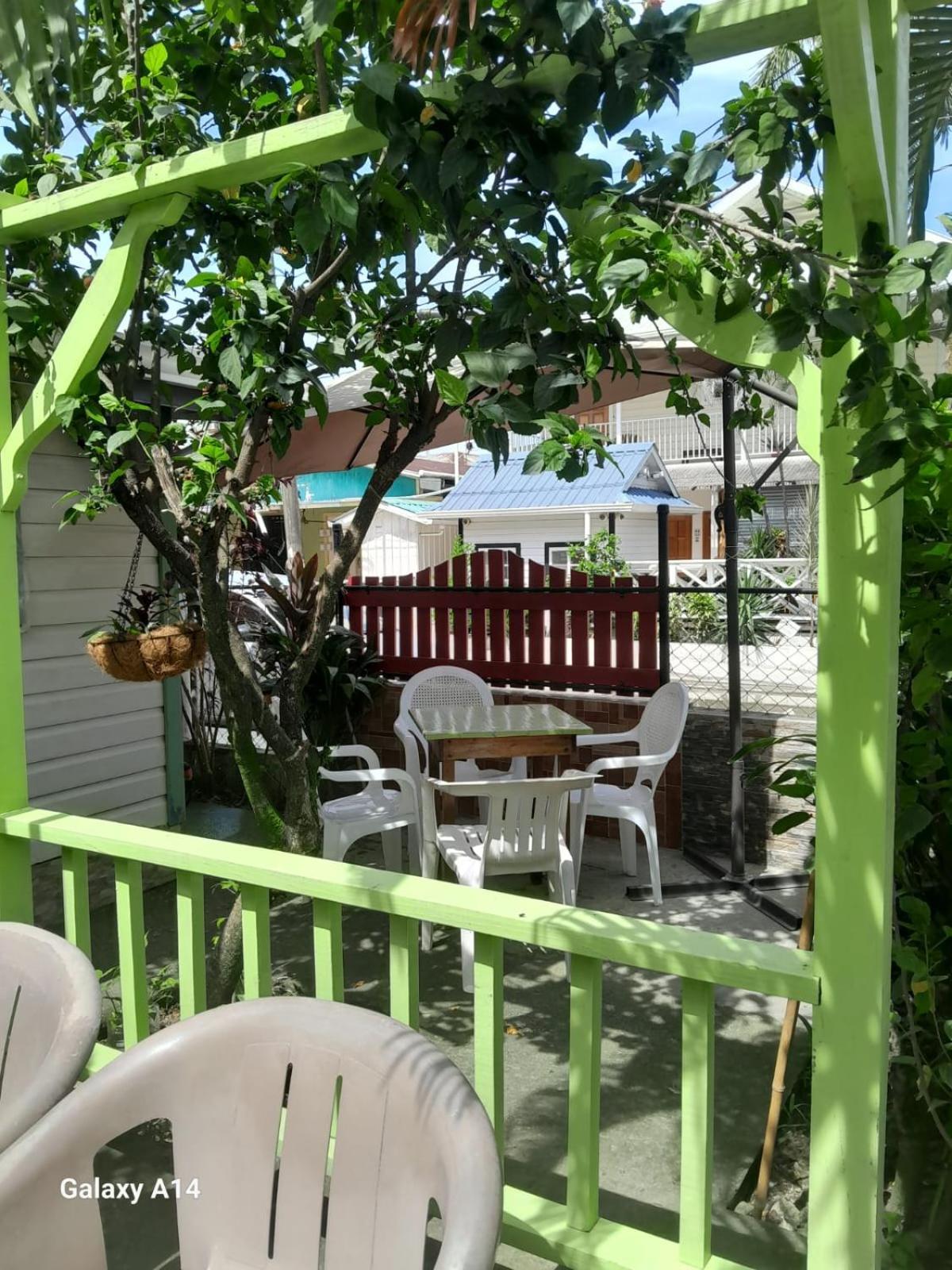 Hostal Hansi Bocas del Toro Exterior foto